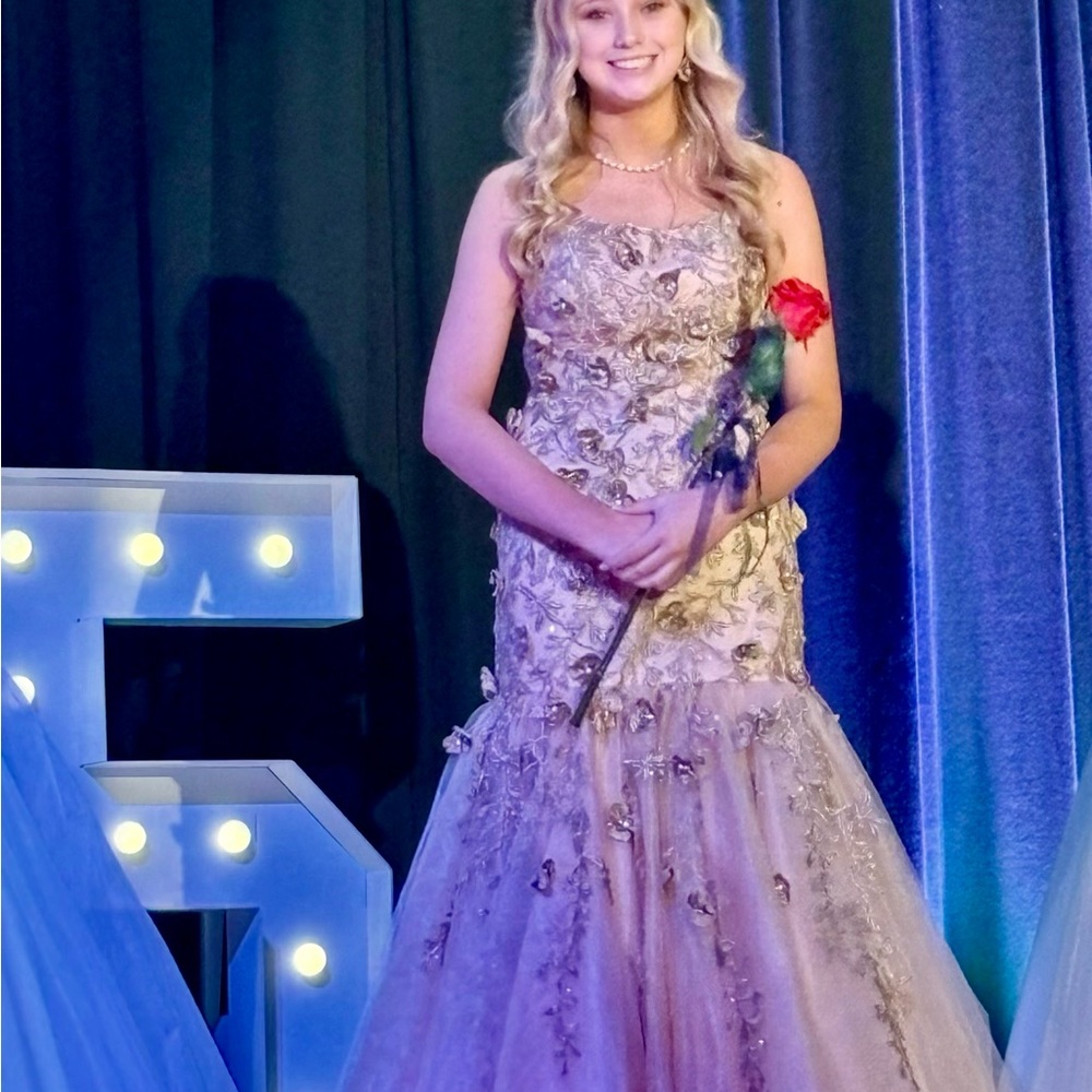 Elegant Formal Prom pageant Dress/ Gown
